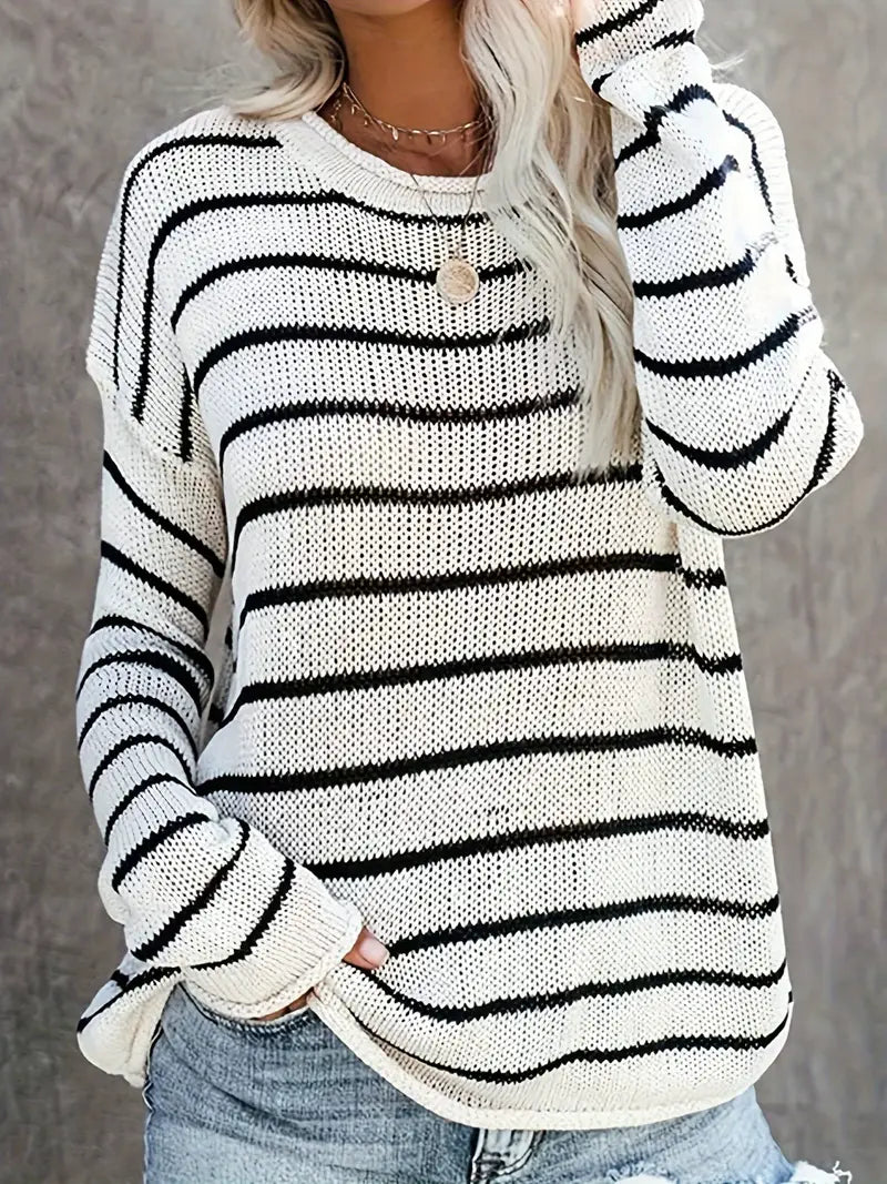 Gestreifter Pullover mit Rundhalsausschnitt