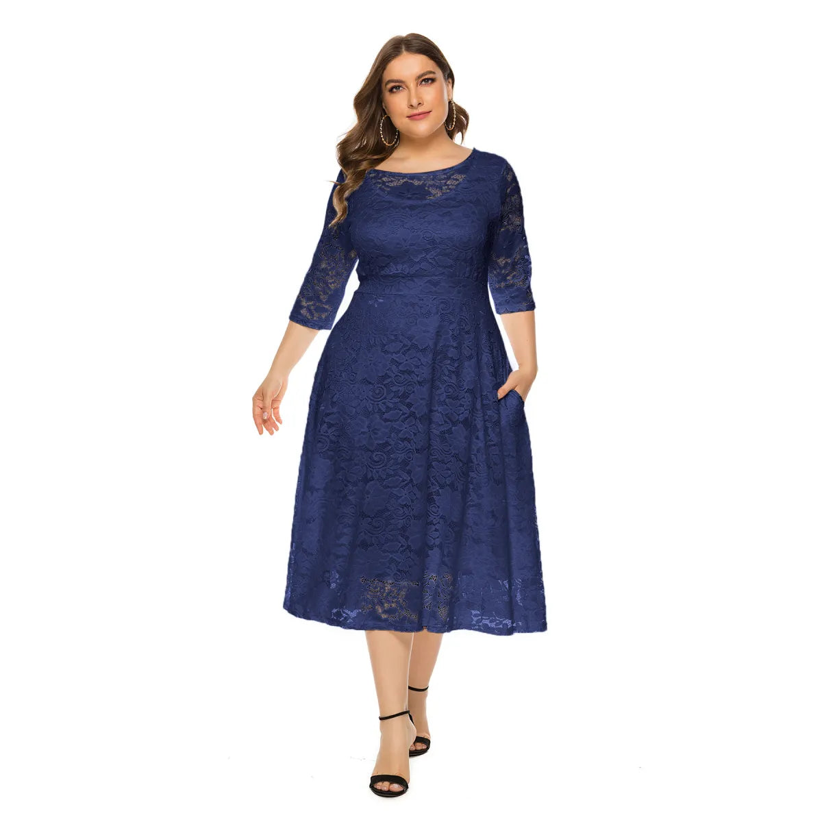 Maxi Partykleid aus kontrastierender Spitze