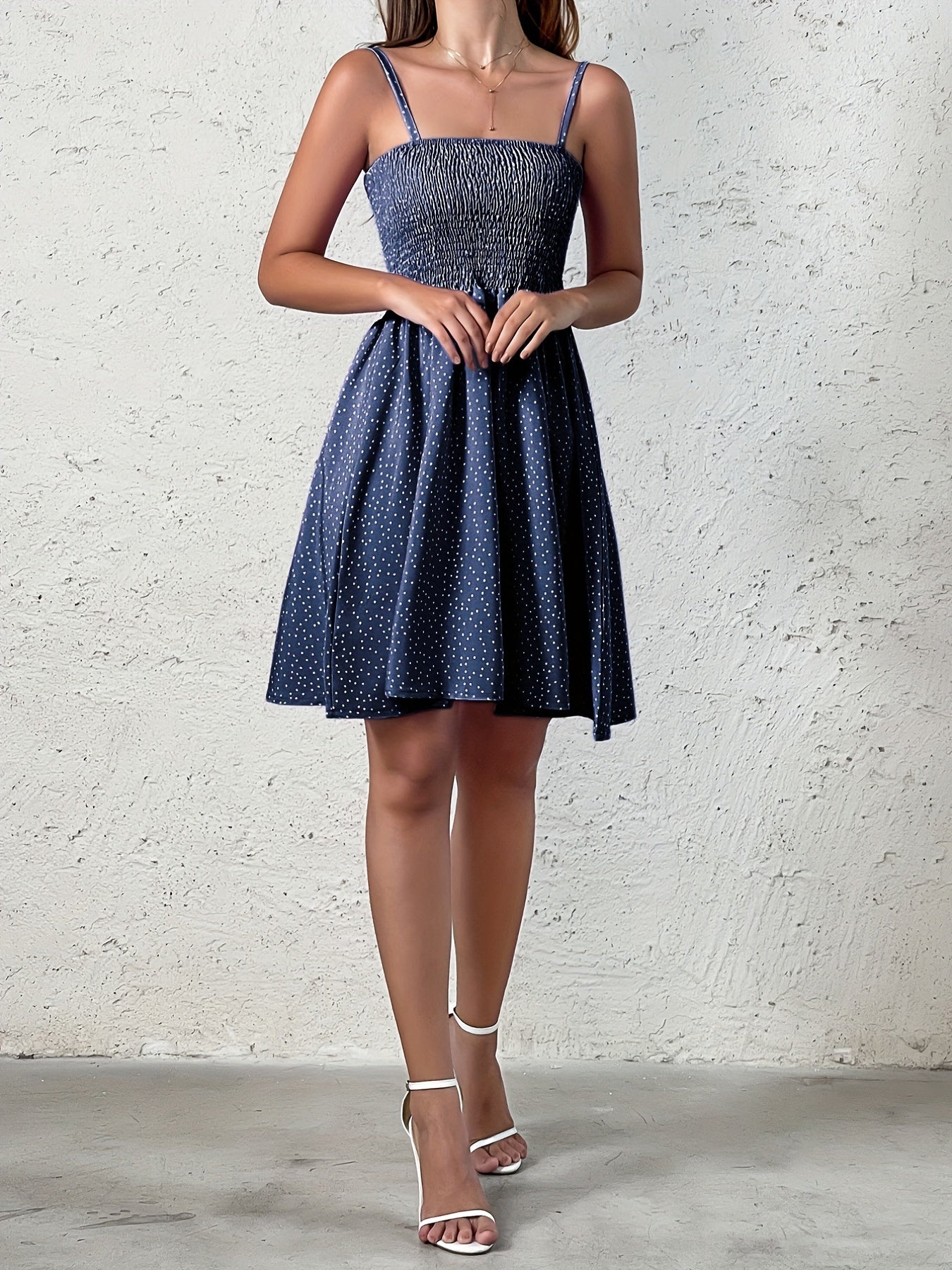 Polka Dot Sommerkleid Damen – Rückenfreies Cami-Kleid, Freizeitkleidung