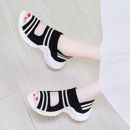 Damen Sandalen: Leicht, Strick-Design, Dicke Sohle, Sportlich, Modisch