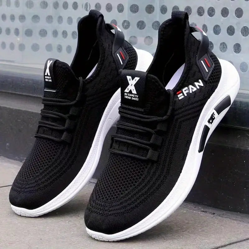 Leichte, atmungsaktive, geruchshemmende Sportschuhe