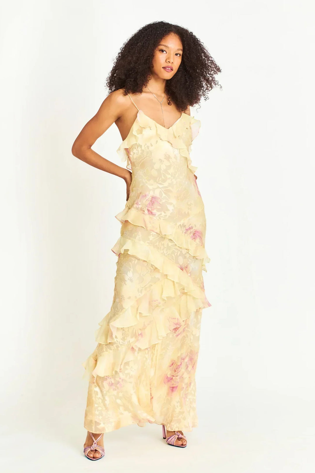 Damen Elegantes Pastellfarbenes Rüschen-Hochzeitsgastkleid | Maxi