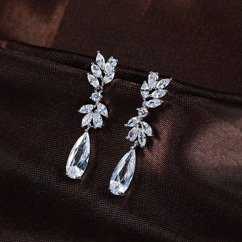 Damen Hochzeit Gast Teardrop Ohrringe | Lange