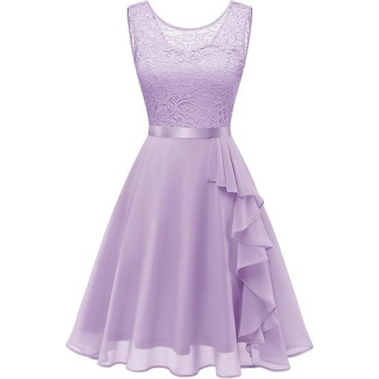 Sommerkleid mit Rundhals – Plissiert, A-Linie, Spitzen-Patchwork, Knielang & Elegant